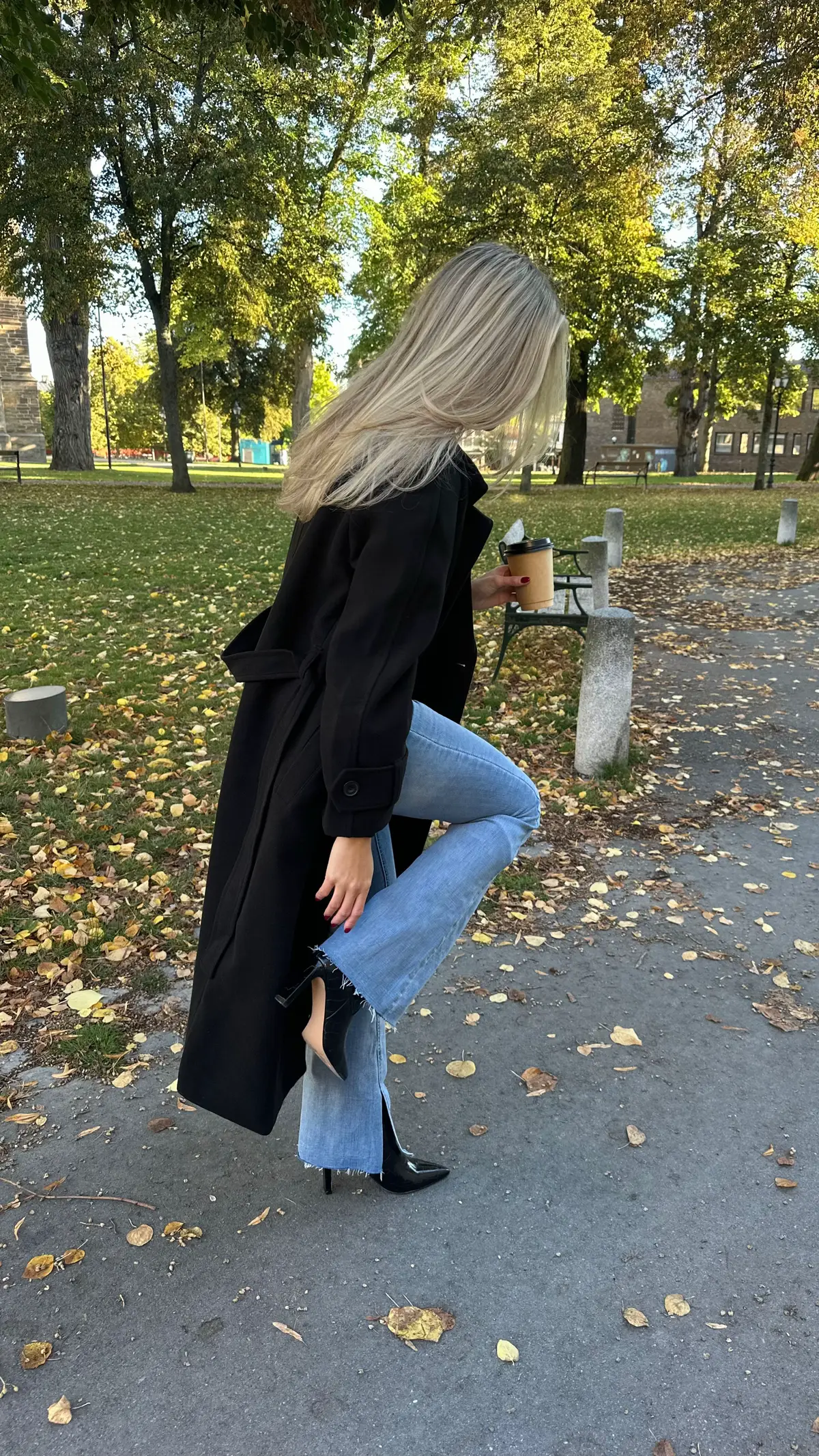 1st of September = fall is here 😌🍂🤎🧸
