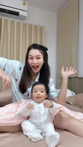 มาคึกคักๆ กันก่อนนอน แล้วใส่ผ้าอ้อม GOO.N Sweet Dream จะได้นอนหลับฝันดีจนถึงเช้า 💤👧  #GOONThailand #ผ้าอ้อมกูนน์สวีตดรีม #หลับสบายจนถึงเช้า #lotuss #โลตัสช้อปออนไลน์ @GOO.N Thailand 