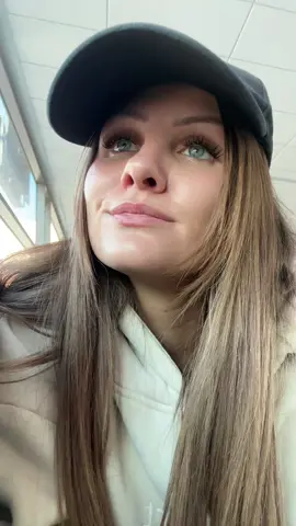 @UCoolMeLashes by far my favorite lash clusters!  Any guesses where I’m going? 