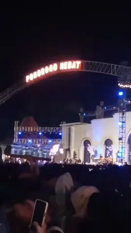 ponorogo hebat😊 #dewa19 #konsermusik #fypage #fyppppp #fypppppppppppppp 