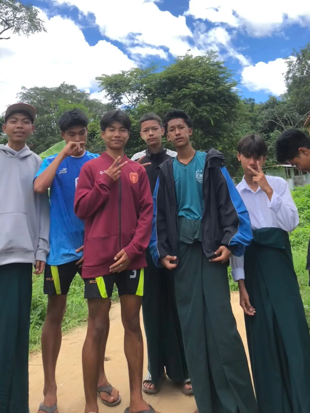 ဘာညာ”ပေါ့ကွာ”#fyppppppppppppppppppppppp 