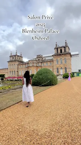 Salon Prive Ladies Day 2025. A place where elegance meets luxury and sophistication. A perfect blend of style, beauty and class. An honour it was to rub shoulders with people of substance.  @Salon Privé @prettylittlething  @Blenheim Palace  #salonprivé #automotive #luxurycars #fashion #ellegance  
