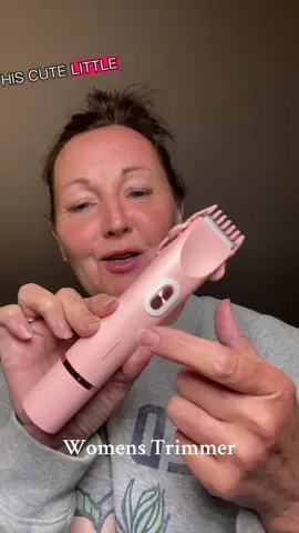 Women’s hair trimmer/shaver #shaver #bikinitrimmer #hairshaver #trimmer #womenshaver 