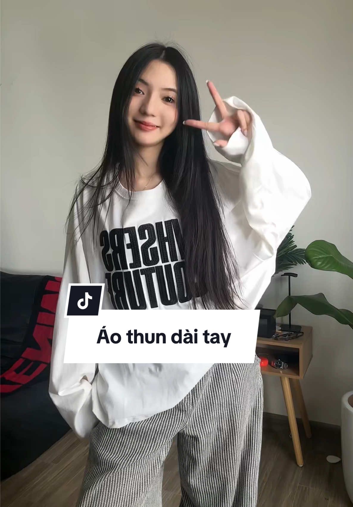Áo thun dài tay Whose mê lyyyy #ao #aothundaitay #whose #thoitrang #xuhuong 