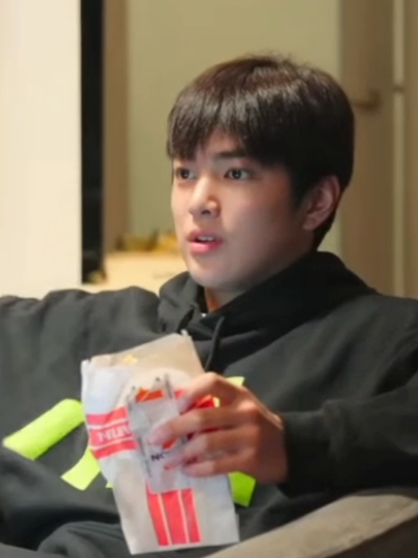 adek ternyata softboy bgt anaknya ☹️💗 #keonho #cortis #cortis_bighit 