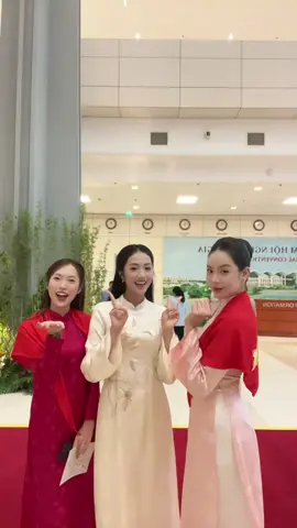 2 người đẹp cụa tuii ❤️ @Huỳnh Thanh Thủy @Khánh Vy Official   #hatruclinh #thanhthuy #khanhvy #hoahauhatruclinh #hhvn2024 #fyp #2thang9 #QuocKhanhVietNam 