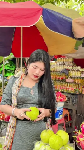 မာလာကာသီးလေး စားကြပါအုန်းရှင့်🥰#ရင်ရင်ပြုံးယိုးဒယားစတိုးကျိုက်ထို #ရင်ရင်ပြုံးထမင်းဆိုင် #Foryou #foryoupage 