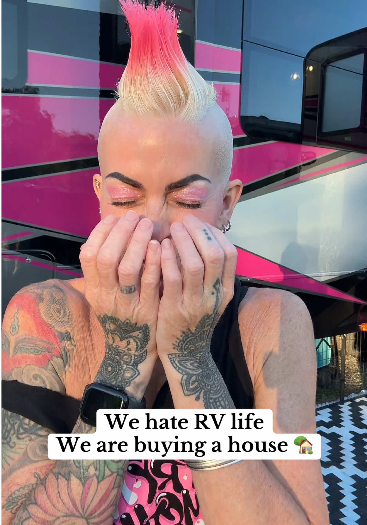 Had to do this trend! No we don’t hate RV life and could not imagine moving into a house again. Jk #trend #trending #viral #Vlog 