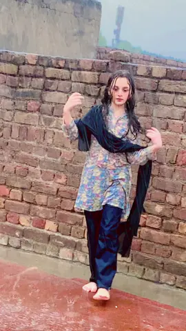 Ufff barish🥹💋✨#millionaddition #viralvideo #tiktokindia #foryou #fyppppppppppppppppppppppp 