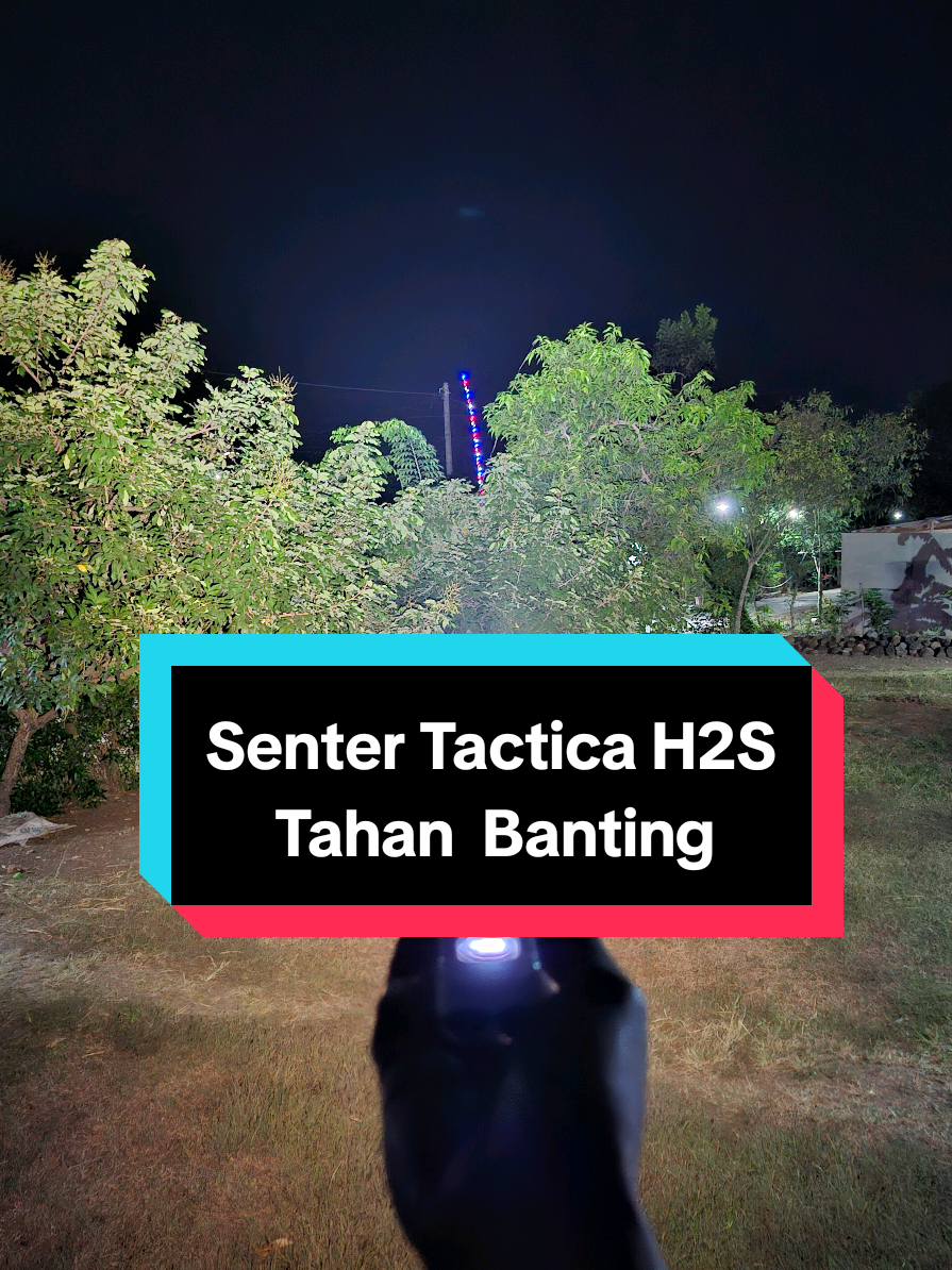 senter tactical h2s cocok sekali buat penerangan waktu camping, mendaki ataupun kegiatan outdor lainnya #senter #sentertactical #h2s #senterh2s #senteroutdoor 