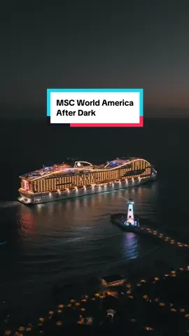 POV: You stay up late because nights with MSC World America look like this 🤩 📸 @Jedeye  #MSCCruises #MSCOceanCay #cruiselife #cruisetok 