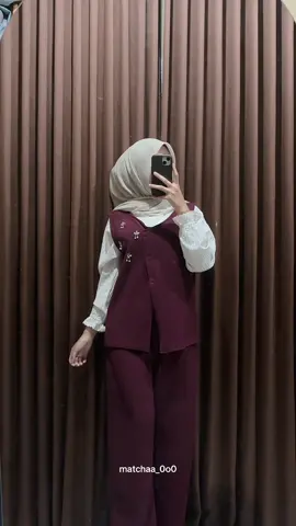 rekomendasi one set vest super nyaman dari@DasterBeauty 💗#oneset #outfit #onesetkekinian #onesetknit #fyp 
