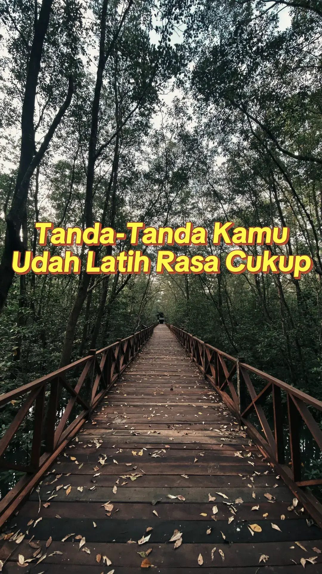 Kadang kita sibuk ngejar ini itu, sampai lupa ngerasa cukup sama yang udah ada. Padahal, rasa cukup bukan berarti berhenti punya mimpi tapi tahu kapan harus tenang, bersyukur, dan percaya proses. Hidup jadi lebih ringan bukan karena semua masalah hilang, tapi karena hati kita lebih damai ngadepinnya.