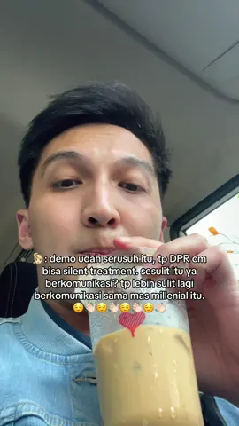 bisa-bisanya lg chaos gini mas millenial disalahin jg 😌👋🏻 #angkatan90an #genz 