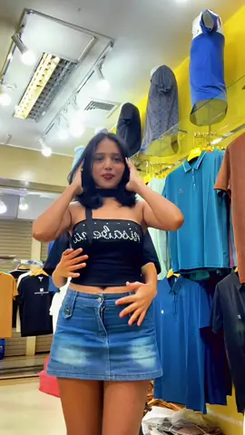 🙂‍↔️🖤🤌🏾😚@Naina Magar @Niru👸🏽💜💫 