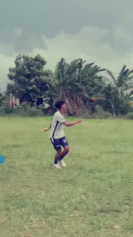 ⚽❤‍🩹#fypシ゚viral #fyp #sepakbola #bola #fypage 