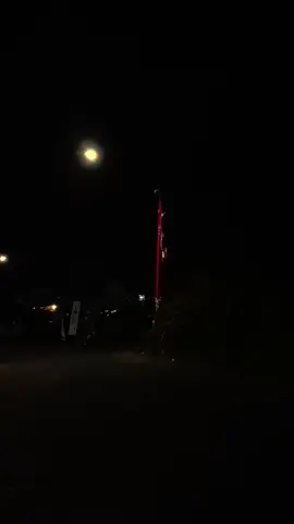 الشخص الذي يستطيع أن يفهمك هو أكثر أهمية بكثير من الشخص الذي يحبك فقط “orang yang bisa memahamimu itu jauh lebih penting, daripada orang yang sekedar mencintaimu.” #quotesislam #sholawatnabi #banjaristory #pfypシ #sholawatan_hati_tenang 
