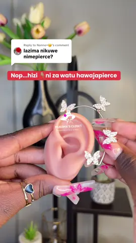 Replying to @Nanne⚘️😚  Nop...si lazima  Aesthetic Earcuffs at 300/- each No piercing needed  #earcuff #earcuffs #cuffs #aesthetic #nopiercingneeded 