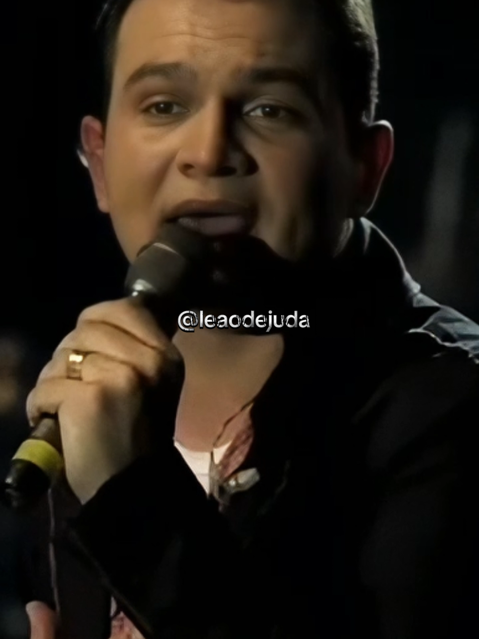 @leaodejuda olha pra mim #davisacer 