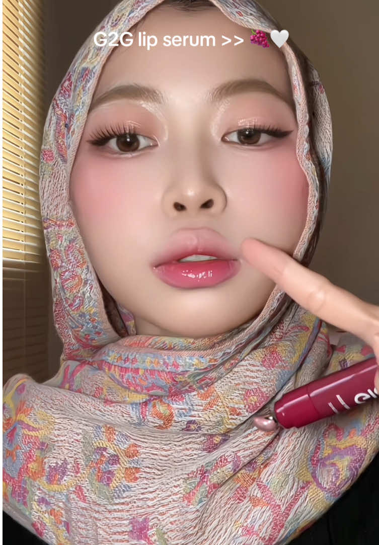 shade berry soda cakep bgt>> #koreanmakeup #wonyoungism #g2glipsserum #makeup #lipcharmserum 