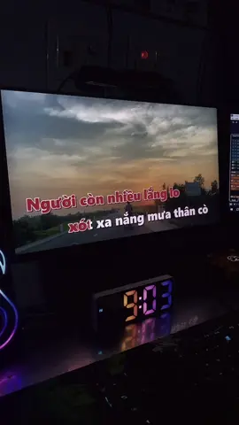 Người còn nhiều lắng lo sót xa nắng mưa thân cò.. #hoanhacsuy #tamtrang #nuocmatdochanh #cover #xuhuongtiktok 