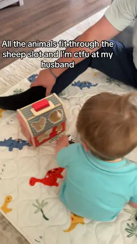 Melissa & Doug has a design flaw on this one 🥴 #toddlermom #melissaanddoug #smartbaby 