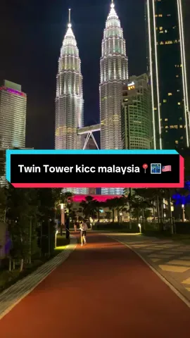 Twin Tower kicc malaysia📍🌃🇱🇷 #traveller_adnan #travelmalaysia #beautifullview #kItraveller #suriaklcc @TikTok @TikTok Malaysia 