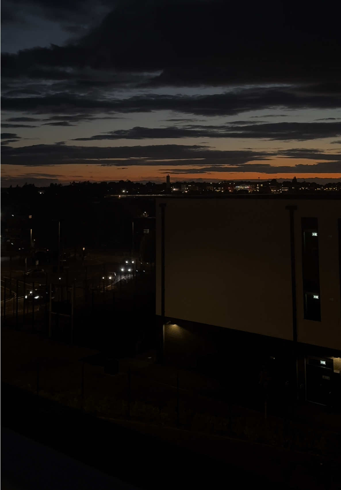 @fastfoodshack_  George Street, Walsall WS1 1RS, Asda car park, top floor 🌃 Fast Food Shack in Walsall, it's on the rooftop of a car park, but trust me, the city view is a vibe🤩 It's like a food truck haven up there!!! First off, I grabbed the YG Munch Box for only £10!!! Fully loaded fries (I went for the chicken), a chicken strip, and a beef taco with consommé. That taco? Best I’ve had in the UK, hands down😍 Then, I had to try the OG box meal for £25. This thing is massive! It’s got a beef steak, a smash burger, smoked brisket, and seasoned fries with peppercorn sauce. The portion sizes are insane; you definitely get your money's worth👌And let’s not forget the Birria tacos. I got the 3 AMIGOS – three tacos with smoked beef brisket, onions, and cheese, with a lime wedge and consommé for just £9. Seriously, each bite was a flavour bomb 💣 To wash it all down, I grabbed an Irn Bru and a Rubicon Mango, both only £1.50 each🤩 Overall, Fast Food Shack is a must-visit. The view, the prices, and most importantly, the food are all top-notch. Go check it out! It’s family friendly, women are kept priority as you can eat in your car, request for a member of staff to bring it to your car or eat on the benches they provide outside with the view😍 #walsall #FoodTok #viralvideos #fastfoodshack #foodtruck 