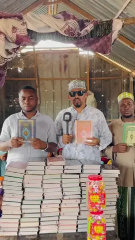 @abukarsalimabukar25 @Dah dah @Haj Ahmed @superlagend5 @BOQOLOW MEDIA 🇺🇸👌🇸🇴😎 #samafaleabukarbaxamish 