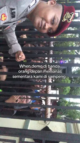 Sebenernya kita gila ga sih #demobandaaceh  #mahasiswadanpolisi  #demohariini 