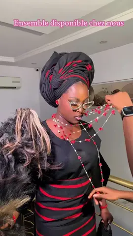 #TisséRoyal #PagneTissé #lesateliersasooke229_styles #EleganceTissée #FiertéAfricaine 