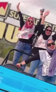 Pengalaman naik mobil yg bergerak liar dan tdk stabil di gumuk pasir yogja #gumukpasir #yogyakarta #fypage #fypシ゚viral #fyppppppppppppppppppppppp 
