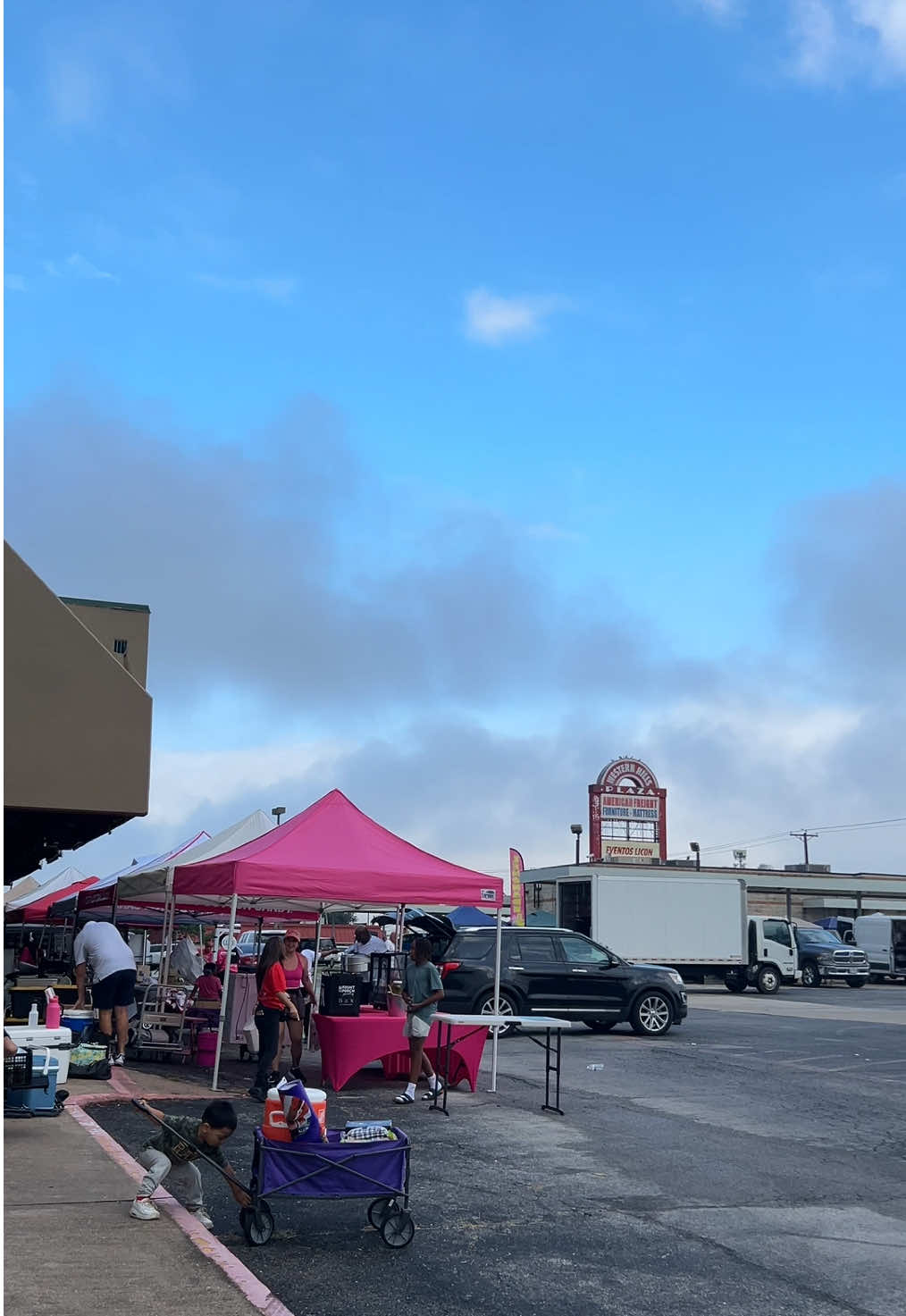 Pray for me 🙃 #market #laborday #picklefest #yikes #fortworthtexas 