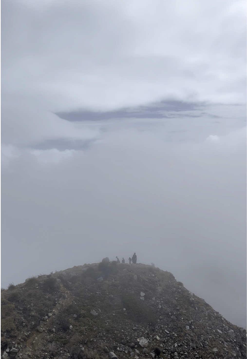 Kabuik+rayola=🥀#sad #gunung 