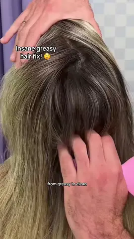 When your hair’s feeling greasy but a full wash just isn’t in the cards, InstaWow steps in like magic ✨  Instantly refresh your roots, add volume, and say goodbye to residue — all without water or shampoo 😳 From dull and oily to full and fresh, it’s the quick fix your hair has been waiting for ✨ @Joseph Maine #colorwow #greasyhair #greasyhairtips #hairwashday 