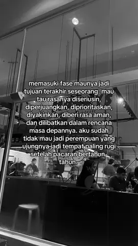 Semoga tidak kutemui lagi ketulusan yang berakhir dengan perayaan mati rasa. #4u #fyp #foryou #matirasa 