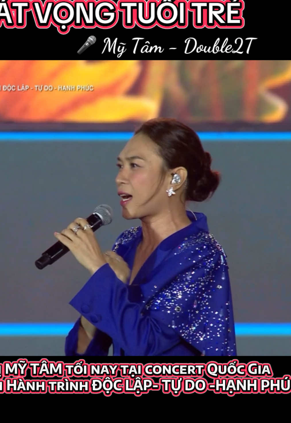 Mình tự hào về chị của chúng mình 🥰 #concertquocgia #mytam 