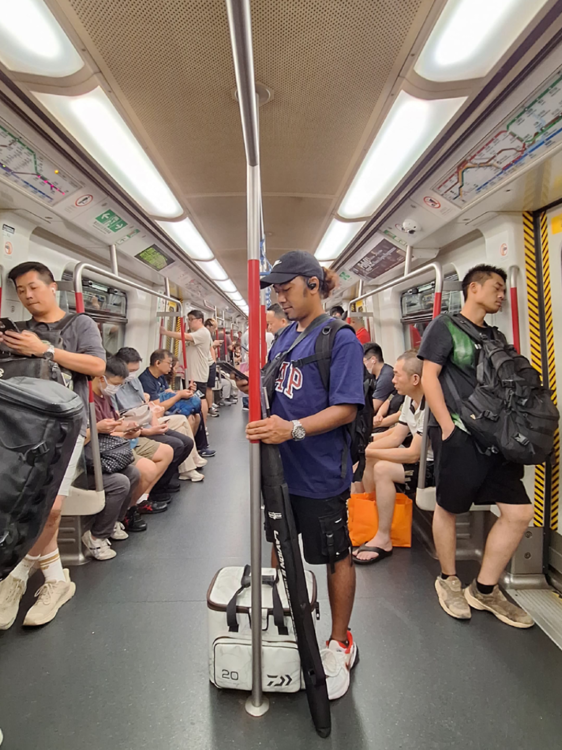 Setelah acara Yasin & Tahlil rutin paguyuban B1 kita lanjut Ngebolang lgi kawan,.🎣😅@PAGUYUBAN TKL B1 HONGKONG @AL_G@LeZ🇭🇰 @pengin_sunat  #tklhongkong🇭🇰  #tkwhongkong🇮🇩🇭🇰  #tkihongkong🇭🇰🇮🇩 