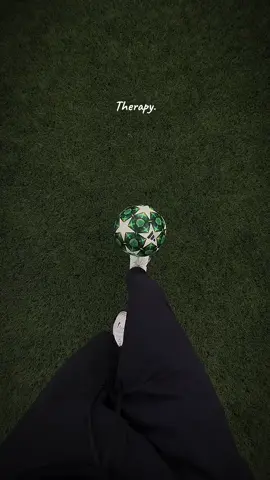 ⚽️💆🏻‍♂️#foryoupage #footballers #peace #fypviral #fyp 