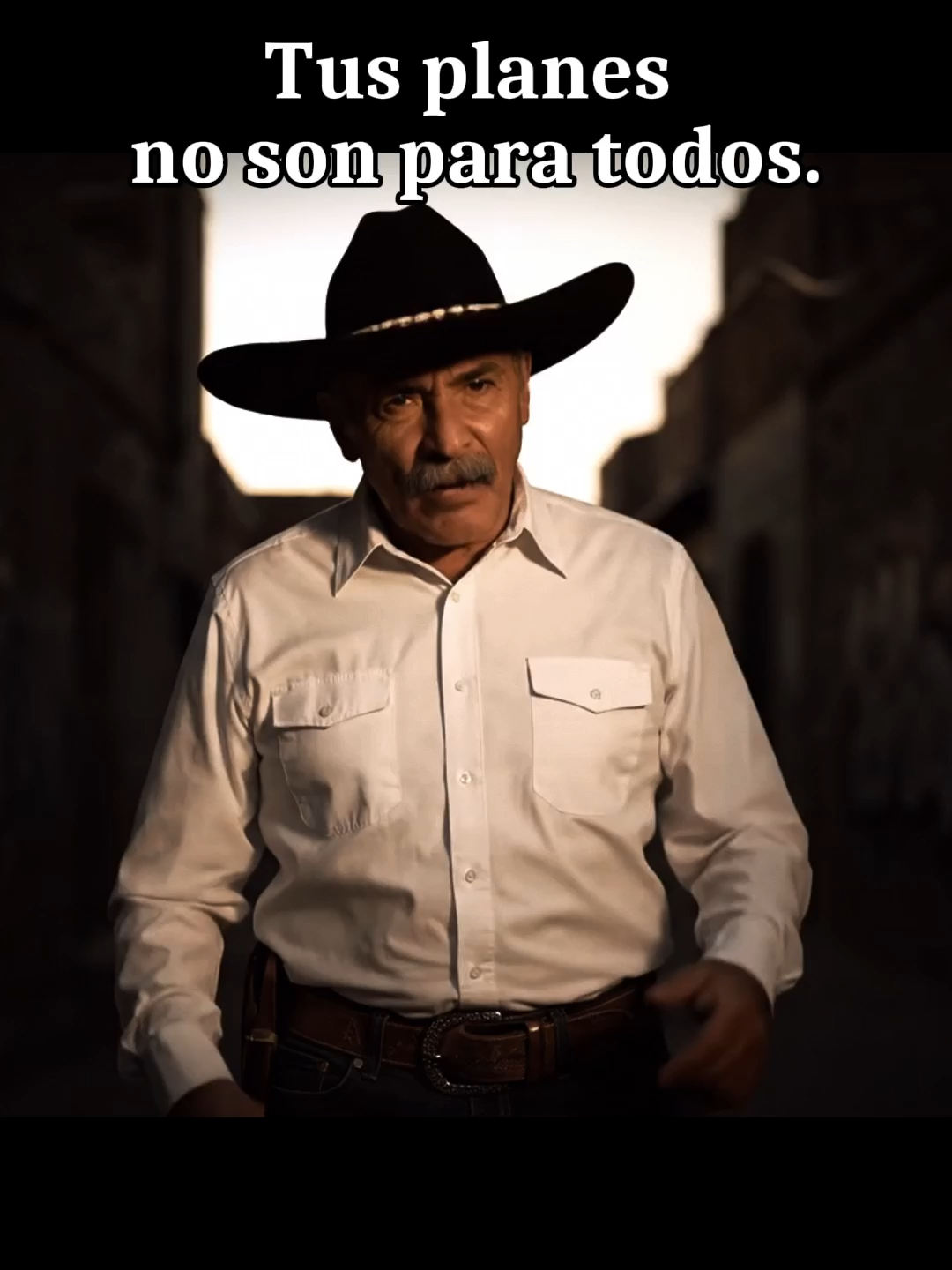 El silencio es poder. #reflexion #consejosutiles #mexican #transformacion #latinos #SelfImprovement #chicano #chingon