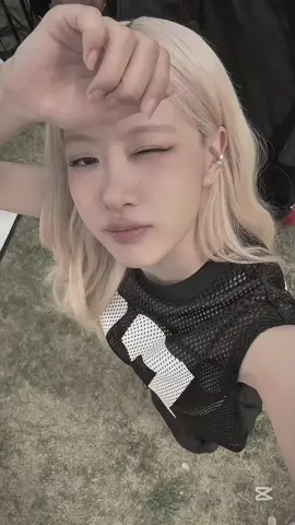 ROSE FANCAM || İnan isteyerek yaptm || #fancamlcvsoo #rosé #fancam 