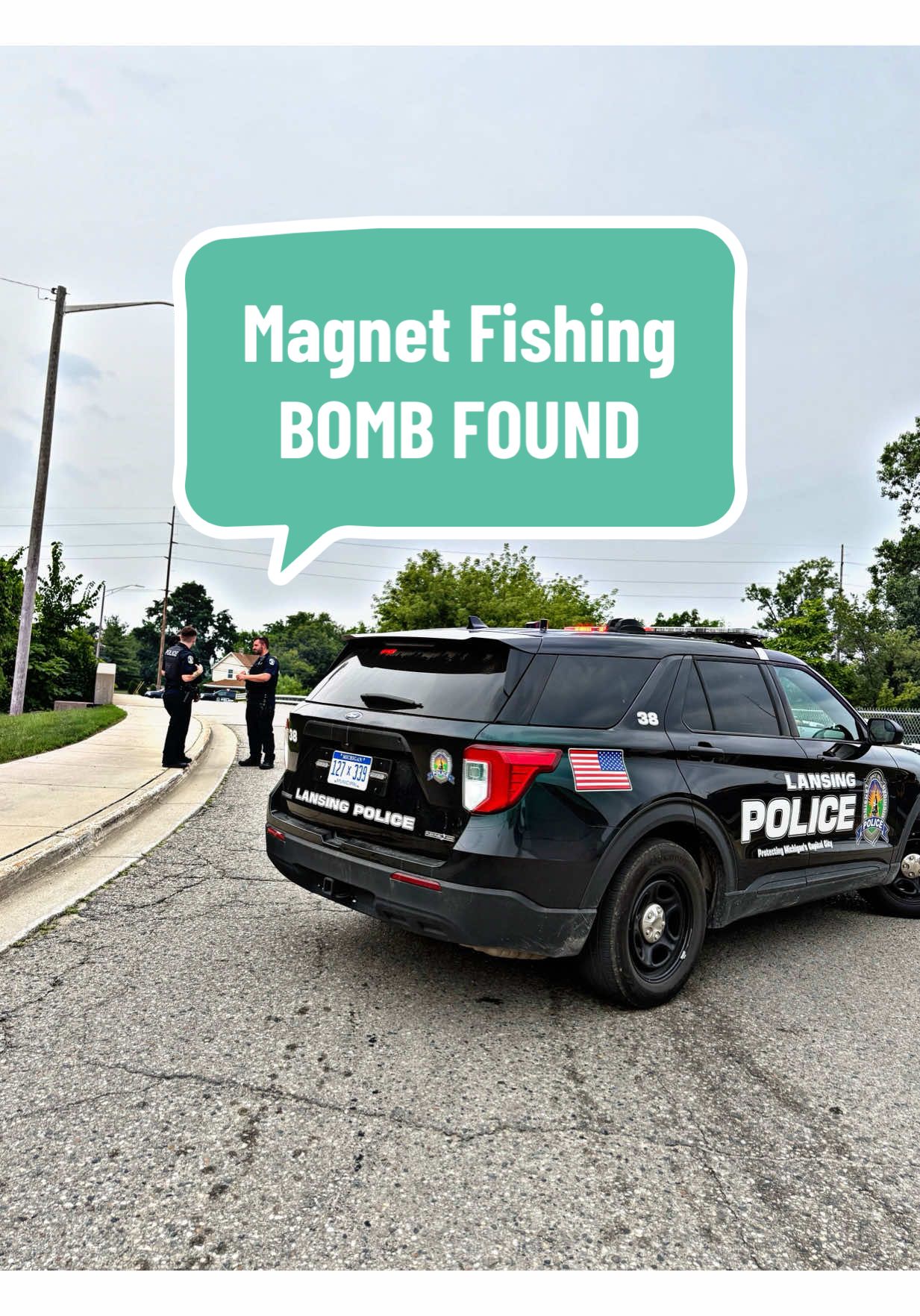 Replying to @Isaac Magnet Fishing GONE WRONG - I actually caught a BOMB!!! #MagnetFishingGoneWrong #MagnetFishing #Magnet #boomboomstick #police 