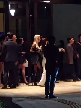 #Rosé  at Frieze Paradise Art Night Seoul! ✨ #Rosé #roses_are_rosie #fyp #viral 