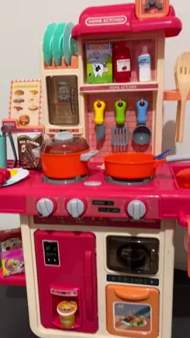 Cozinha infantil disponível em duas cores, repleta de acessórios, também tem som, luz de led, sai vapor de verdade do fogão e sai água de verdade da torneira. 🤩🥰❤️#Nirobrinquedos #mercadolivre #brinquedos #cozinhainfantil #novidade 