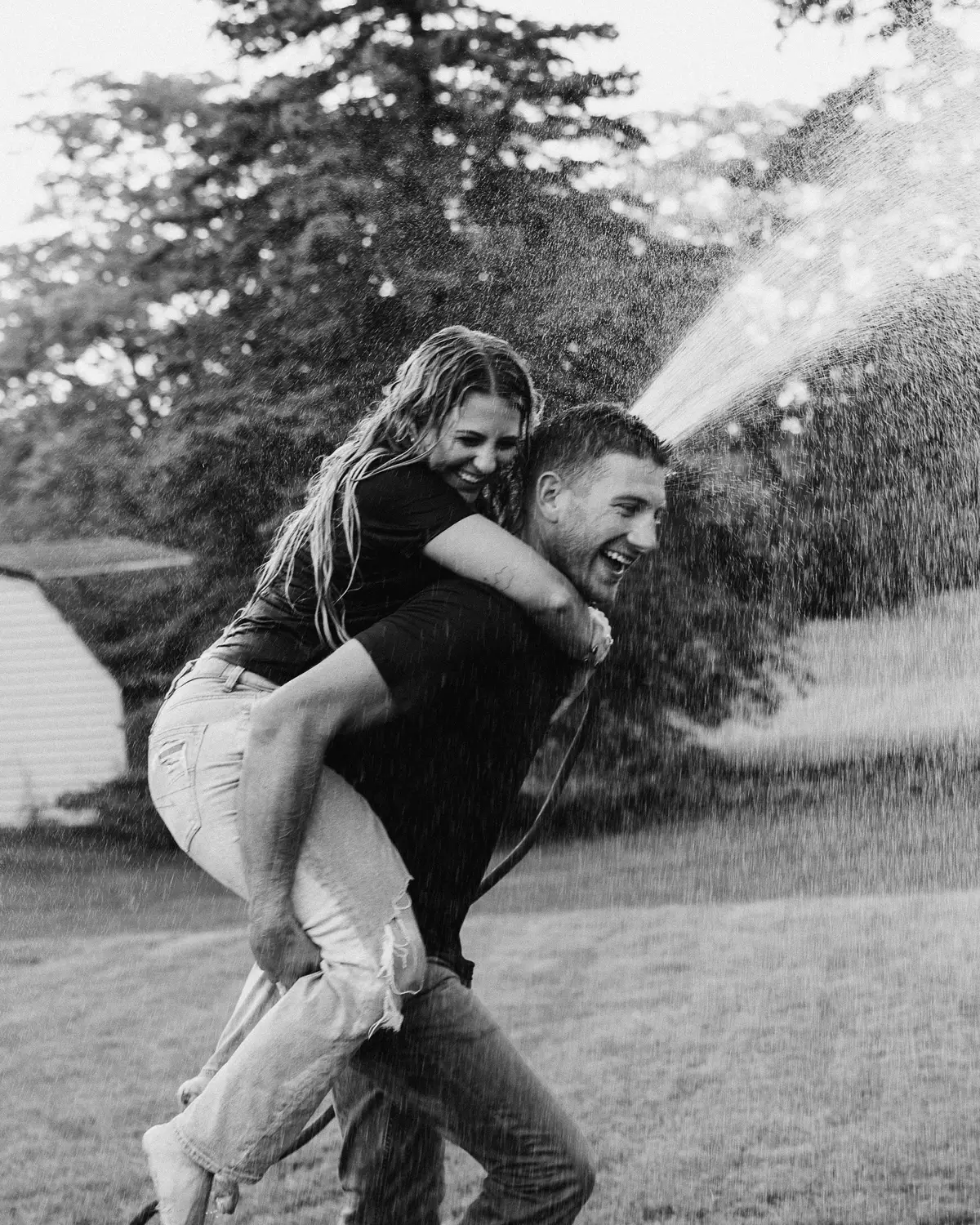 The biggest thank you to Taylor + Scott for blindly agreeing to a “hose session” with absolutely no idea what I had up my sleeve. 👀  I am obsessed with how these turned out. They were such team players and willing to do anything!  Aren’t they absolutely adorable? 🥹 #couplestiktok #couplegoals 
