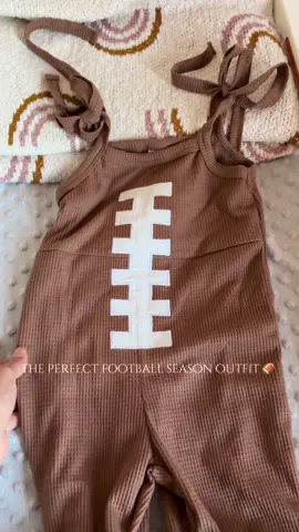 Grab this for your toddlers.. so stinking cute 🏈 🫶🏼 @REDWOON Baby & Kids 