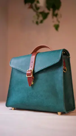 Replying to @Breed..My..Hole does this count Mr breed my hole?  Enjoy the ASMR  If you want to see a new design or a new color, let me know in the comments ! #asmr #leathercraft #designerbag #handmade #leatherwork 