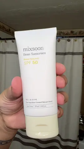 Don’t forget sunscreen  #mixsoon #sunscreen #koreanskincare #tiktokmademebuyit #tiktokshopblackfriday 