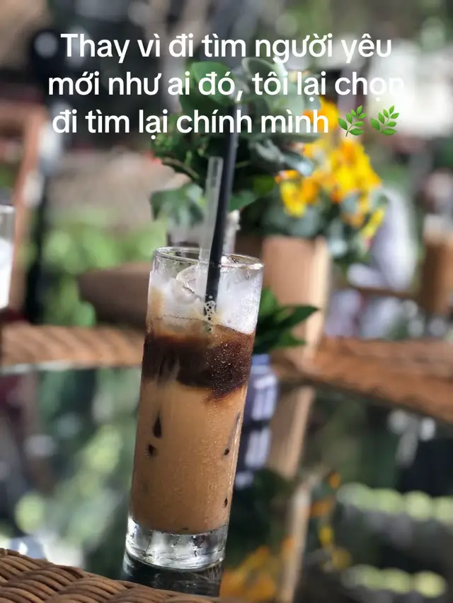 #thay vì chọn hạnh phúc mới tôi chọn tìm lại chính mình🌿🌿