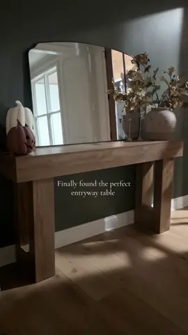 Finally decorating my entryway and this console fits perfect! It’s simple and beautiful and just what I was looking for! #entryway #homedecor 